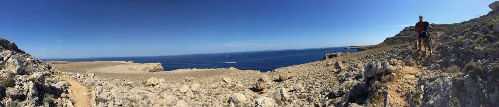 Minorque en VTT vue panoramique de la mer